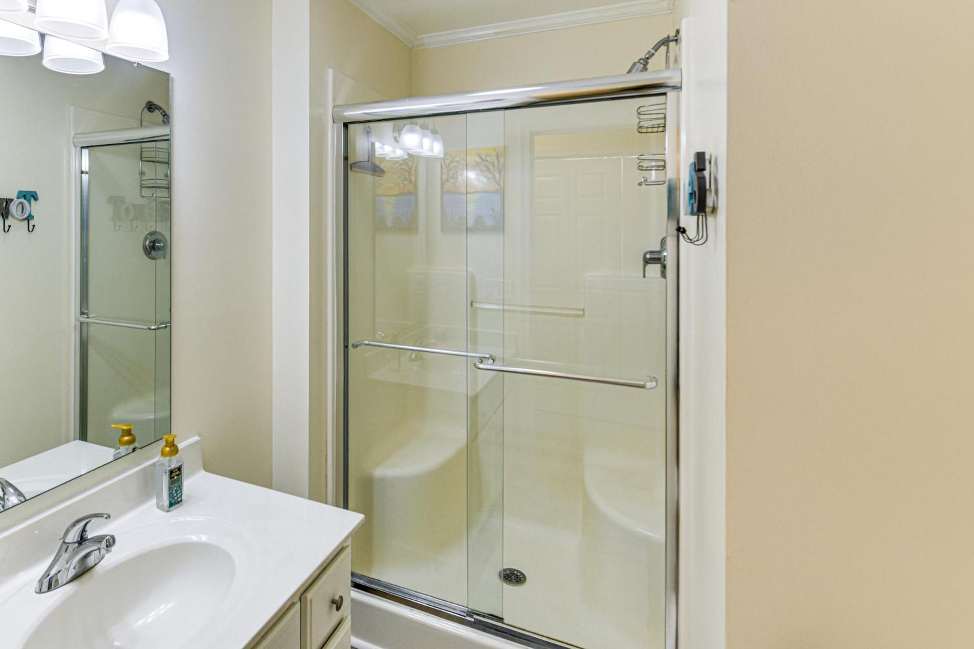 Luxe Updated Resort Escape Less Than 2 Mi To Rehoboth Beach Exteriör bild