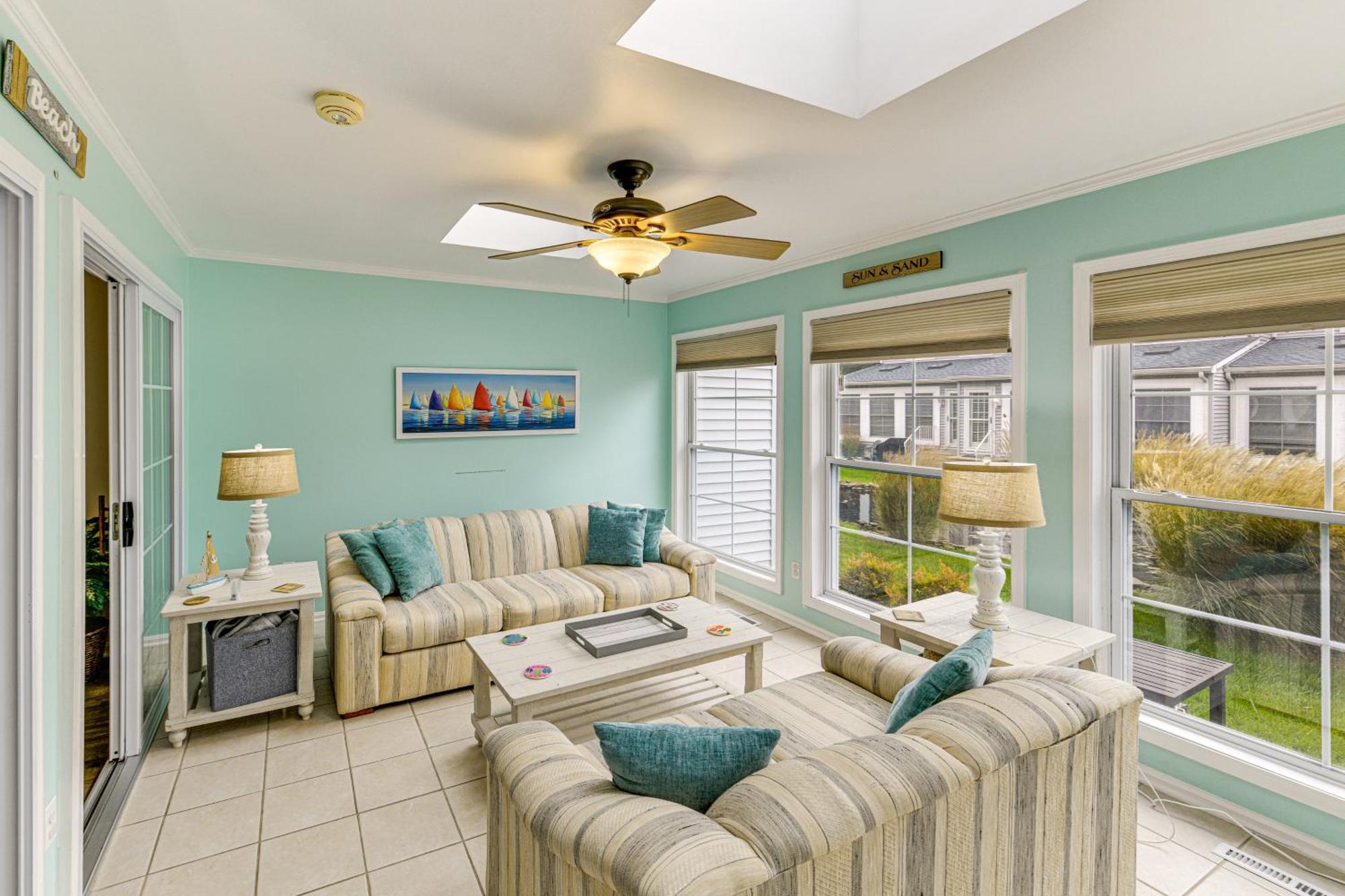 Luxe Updated Resort Escape Less Than 2 Mi To Rehoboth Beach Exteriör bild